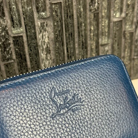 💙Christian Louboutin Panettone Blue Leather Multi Stud Spike Zip Wallet - Picture 8 of 14